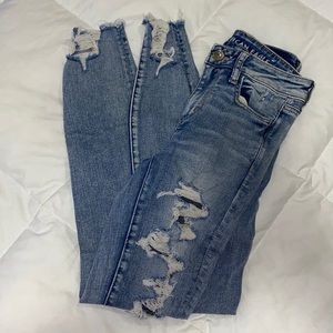 American Eagle High Rise Distressed Jeggings